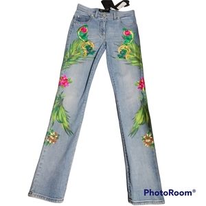 🌟Host Pick🌟VERSACE Floral Embroidered Jeans size 25